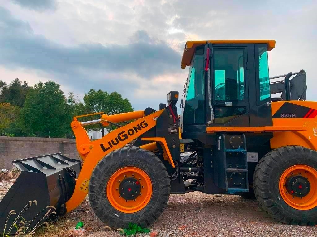 Liugong 835 H  - Cargadora de cadenas: foto 4 Liugong 835 H  - Cargadora de cadenas: foto 4