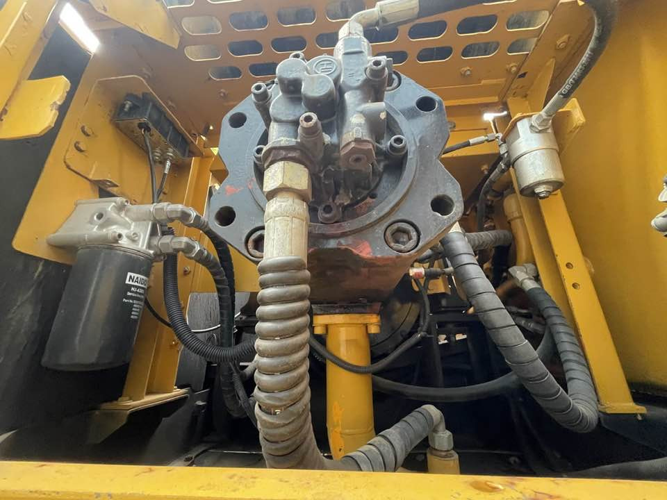 Excavadora SANY SY305H: foto 26