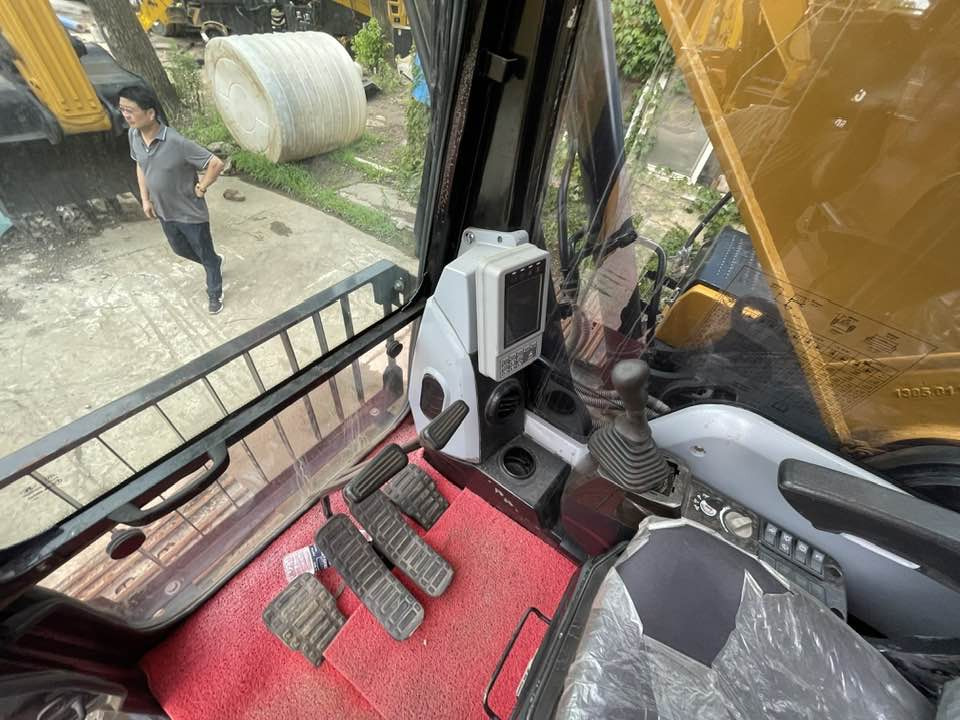 Excavadora SANY SY305H: foto 18