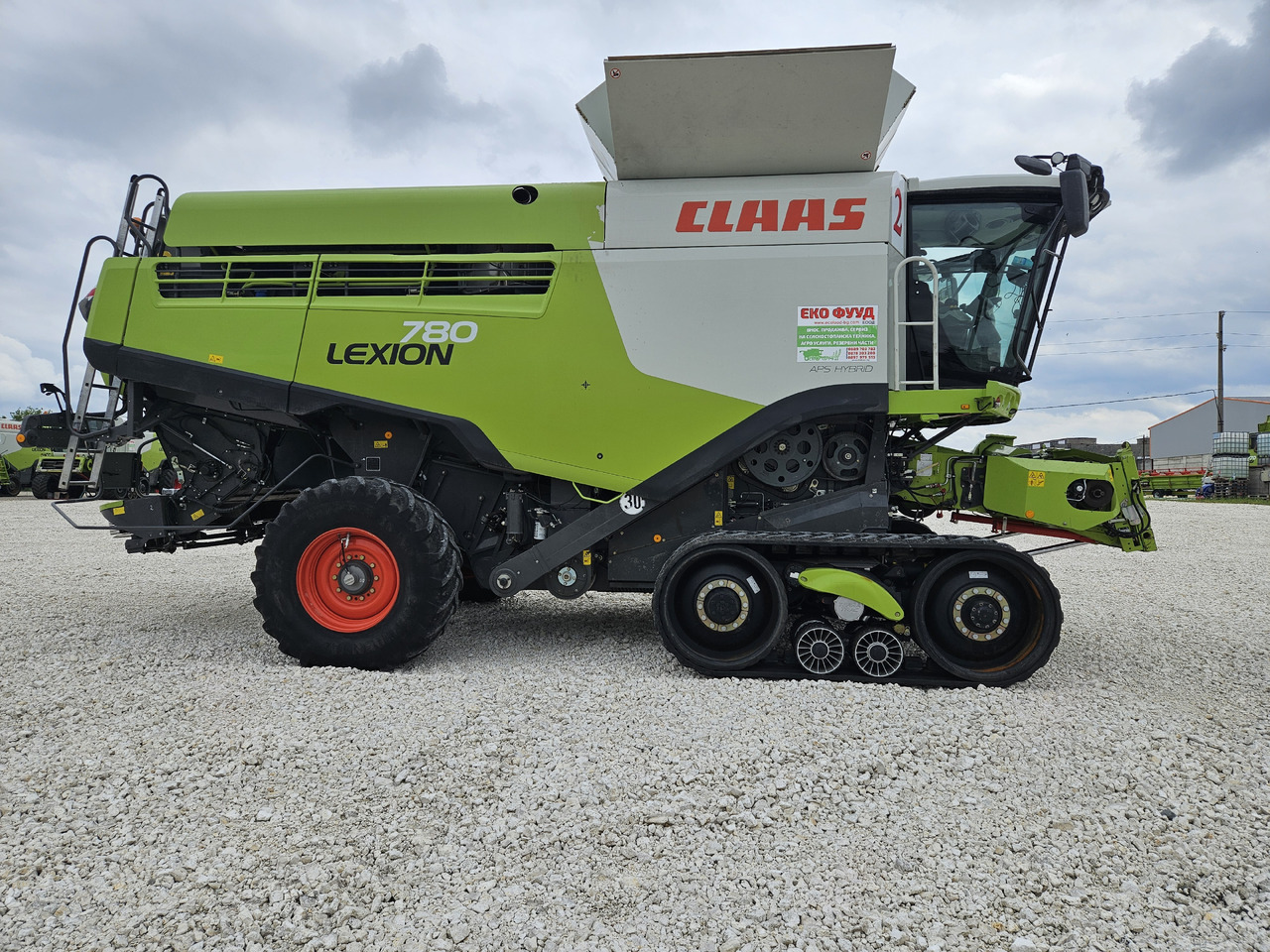 CLAAS LEXION 780 TT, V12.30 - Cosechadora: foto 2 CLAAS LEXION 780 TT, V12.30 - Cosechadora: foto 2