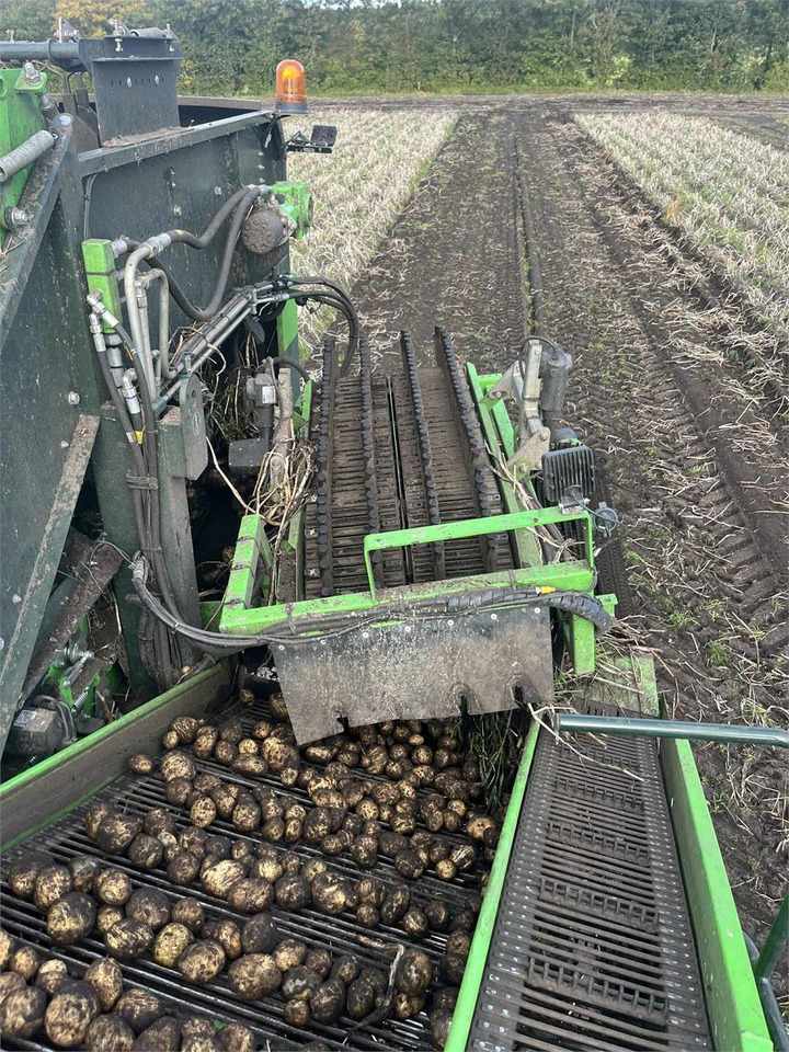AVR 9200 CR - Cosechadora de patatas: foto 4 AVR 9200 CR - Cosechadora de patatas: foto 4