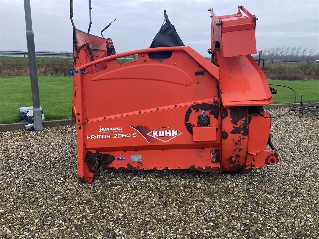 Kuhn PRIMOR 2060S halmstrøer - Maquinaria ganadera: foto 2 Kuhn PRIMOR 2060S halmstrøer - Maquinaria ganadera: foto 2