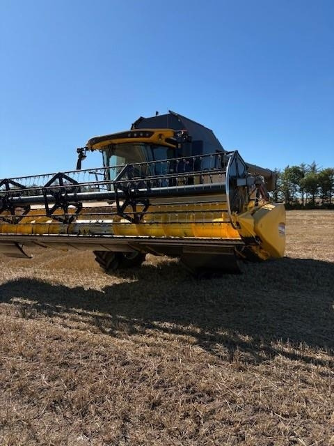 New Holland CX8.70 SLH - Cosechadora de granos: foto 2 New Holland CX8.70 SLH - Cosechadora de granos: foto 2