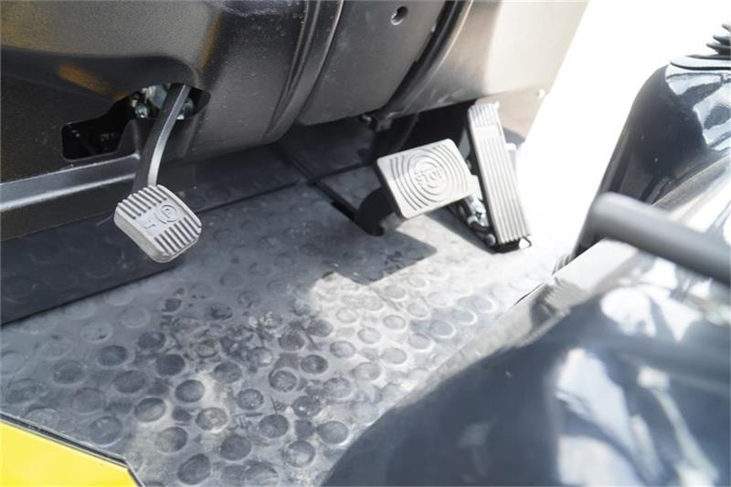 Eurotrac El truck - Carretilla elevadora eléctrica: foto 5 Eurotrac El truck - Carretilla elevadora eléctrica: foto 5