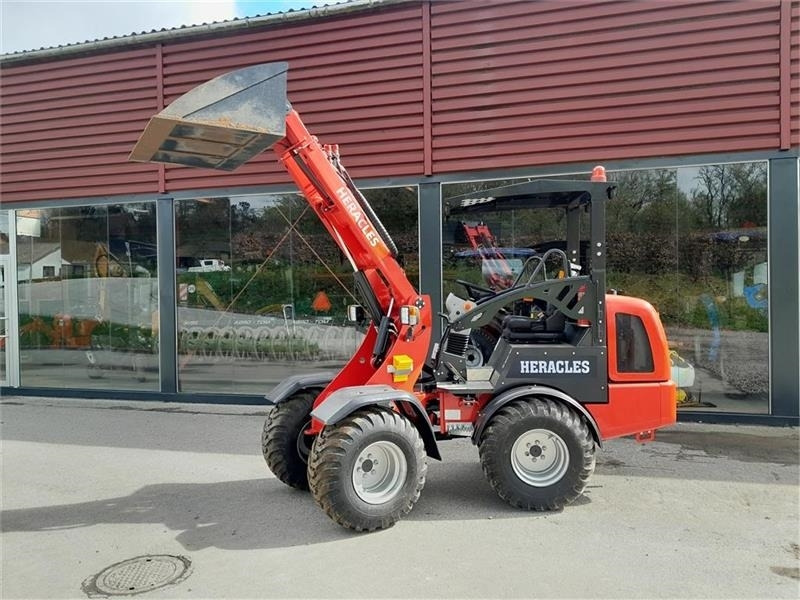 Heracles H220 - Cargadora articulada: foto 4 Heracles H220 - Cargadora articulada: foto 4
