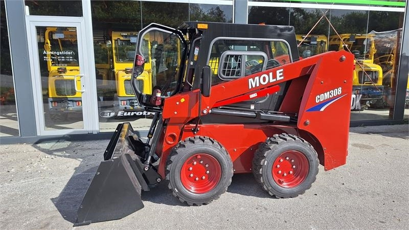 Mole M308 fabriks ny - Minicargadora: foto 1 Mole M308 fabriks ny - Minicargadora: foto 1