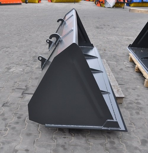 Metal-Technik Łyżka karbowana do ładowacza i ładowarki 1400 - Cazo cargador: foto 5 Metal-Technik Łyżka karbowana do ładowacza i ładowarki 1400 - Cazo cargador: foto 5