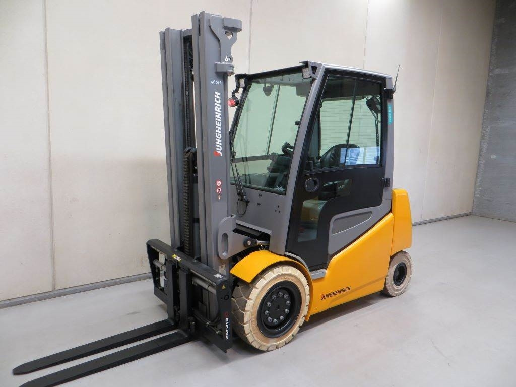 Jungheinrich EFG 535K - Carretilla elevadora eléctrica: foto 3 Jungheinrich EFG 535K - Carretilla elevadora eléctrica: foto 3