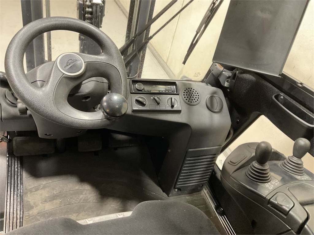 Linde H25T-02 - Carretilla elevadora de gas: foto 3 Linde H25T-02 - Carretilla elevadora de gas: foto 3