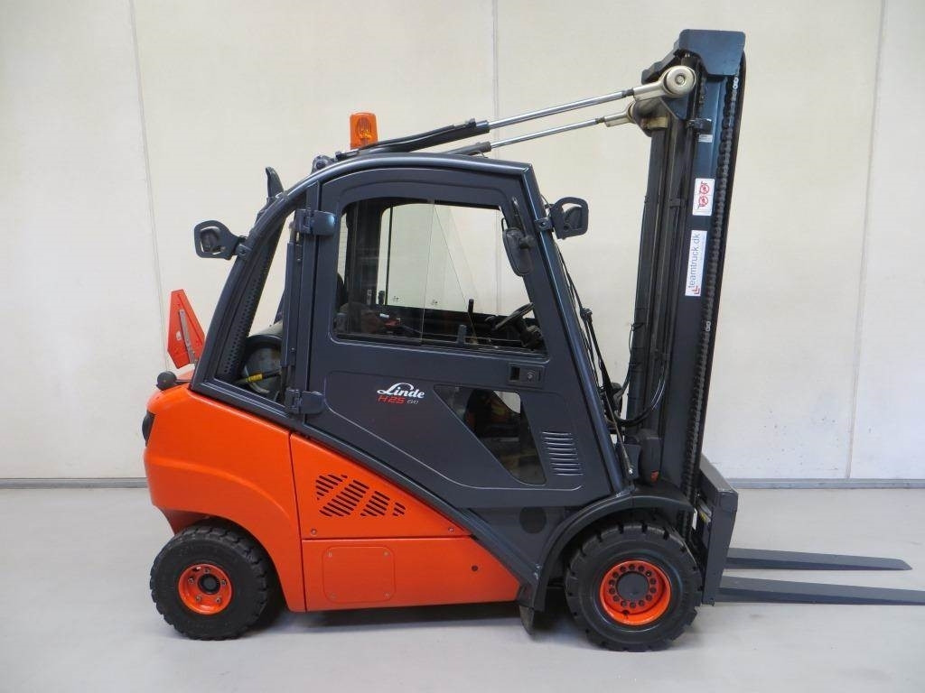Linde H25T - Carretilla elevadora de gas: foto 1 Linde H25T - Carretilla elevadora de gas: foto 1