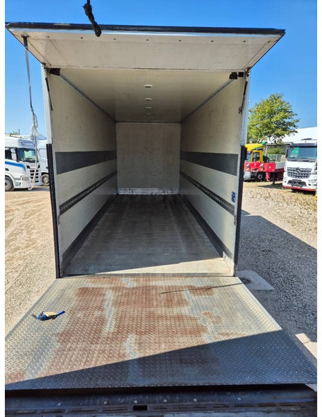 Arrendamiento de DAF XF 460 6x2 // Lift DAF XF 460 6x2 // Lift: foto 16