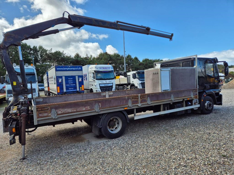 Iveco Eurocargo 120 E22 // Fassi F80A22 // - Camión grúa: foto 5 Iveco Eurocargo 120 E22 // Fassi F80A22 // - Camión grúa: foto 5