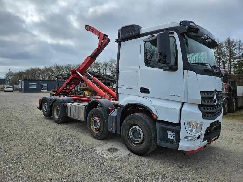Mercedes-Benz Arocs 3246 L 8x2/4 //Kroghejs / Hook / Hagen// - Camión multibasculante: foto 2 Mercedes-Benz Arocs 3246 L 8x2/4 //Kroghejs / Hook / Hagen// - Camión multibasculante: foto 2