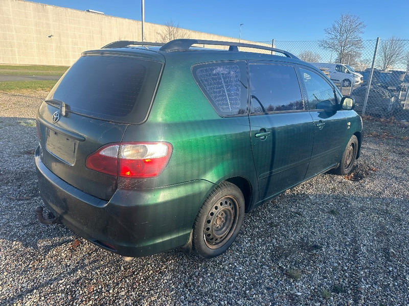 Toyota Avensis Verso 2.0D Sportsvan - Furgoneta caja cerrada: foto 4 Toyota Avensis Verso 2.0D Sportsvan - Furgoneta caja cerrada: foto 4