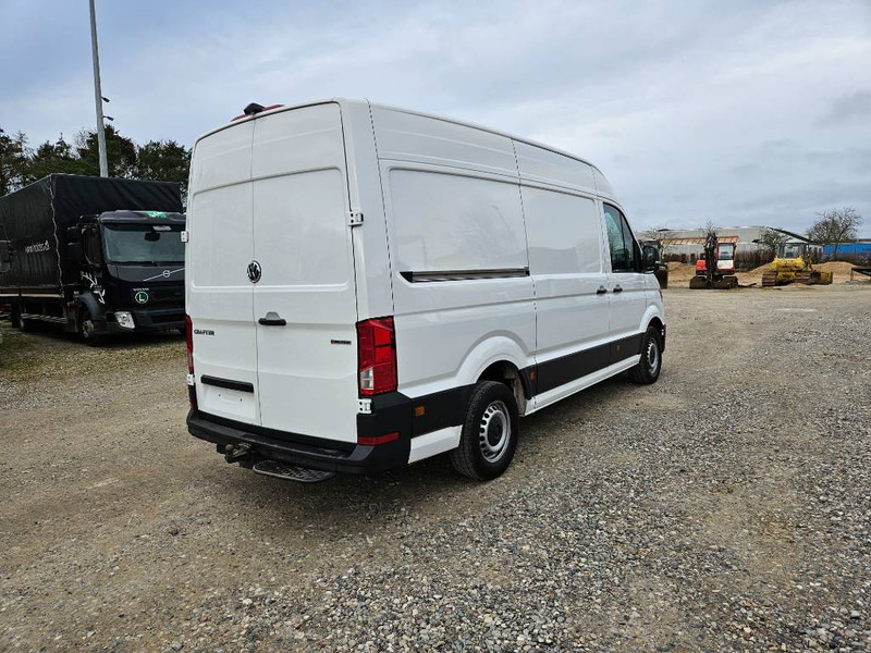 Volkswagen Crafter 35 // 4 motion 4x4 // AUT // 5 Doors - Furgón: foto 5 Volkswagen Crafter 35 // 4 motion 4x4 // AUT // 5 Doors - Furgón: foto 5