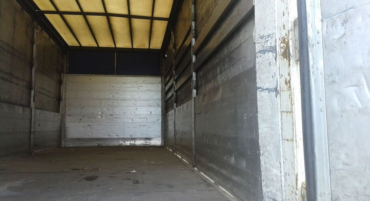 Renault PREMIUM 420 DCI - Camión lona: foto 5 Renault PREMIUM 420 DCI - Camión lona: foto 5