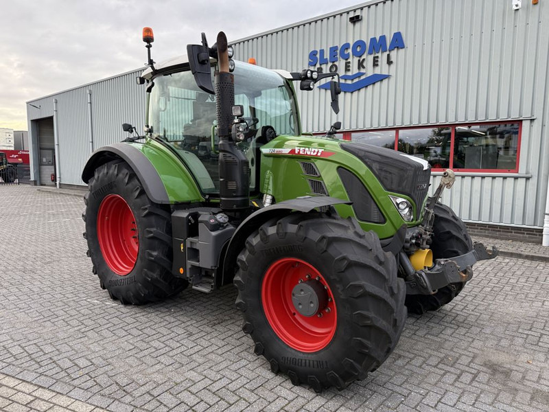 Fendt 724 Vario Gen 6 Profi Plus - Tractor: foto 4 Fendt 724 Vario Gen 6 Profi Plus - Tractor: foto 4