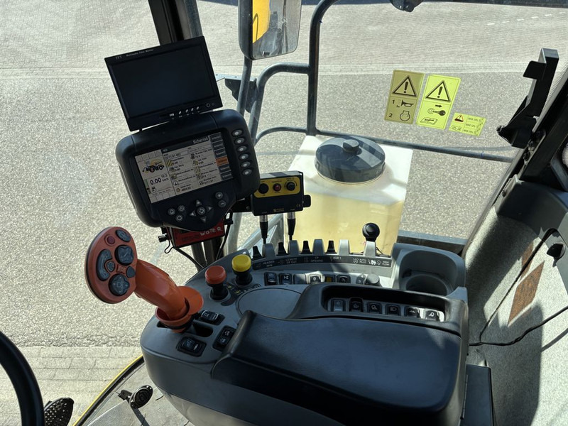 Arrendamiento de New Holland FR9050 New Holland FR9050: foto 6