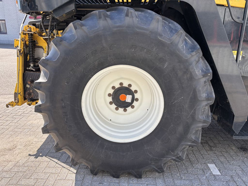 Arrendamiento de New Holland FR9050 New Holland FR9050: foto 9