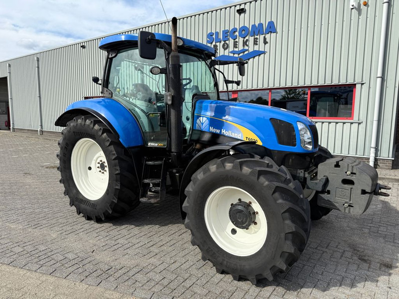 New Holland T6070 Elite - Tractor: foto 5 New Holland T6070 Elite - Tractor: foto 5