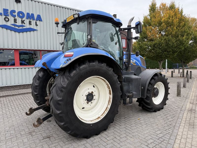New Holland T7.210 Auto Command - Tractor: foto 3 New Holland T7.210 Auto Command - Tractor: foto 3