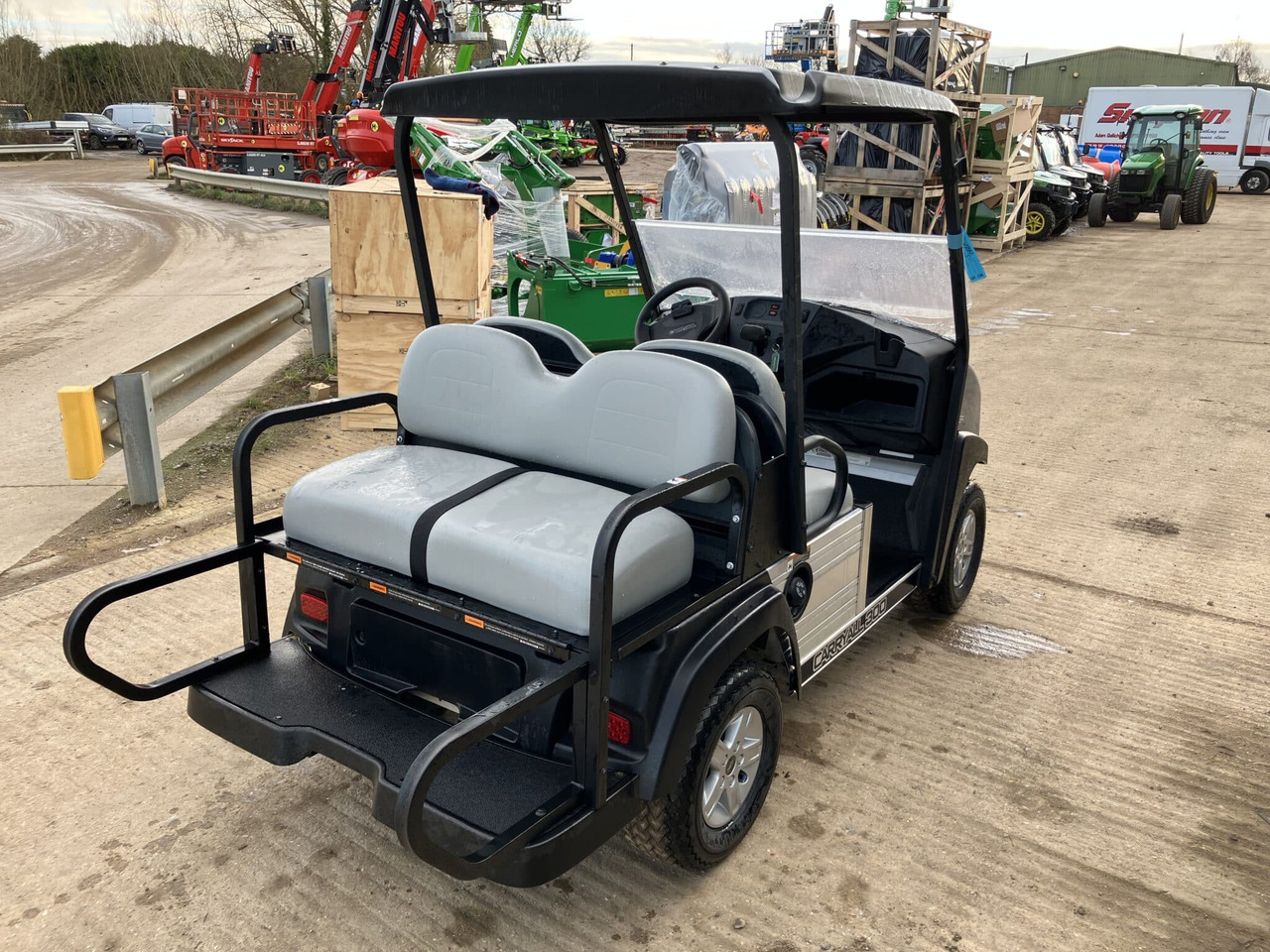 Cuadrimoto nuevo Club Car Carryall 300 w/ 4 Seat Conversion: foto 7