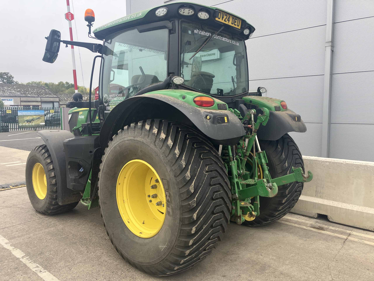 John Deere 6R 130 - Tractor: foto 3 John Deere 6R 130 - Tractor: foto 3