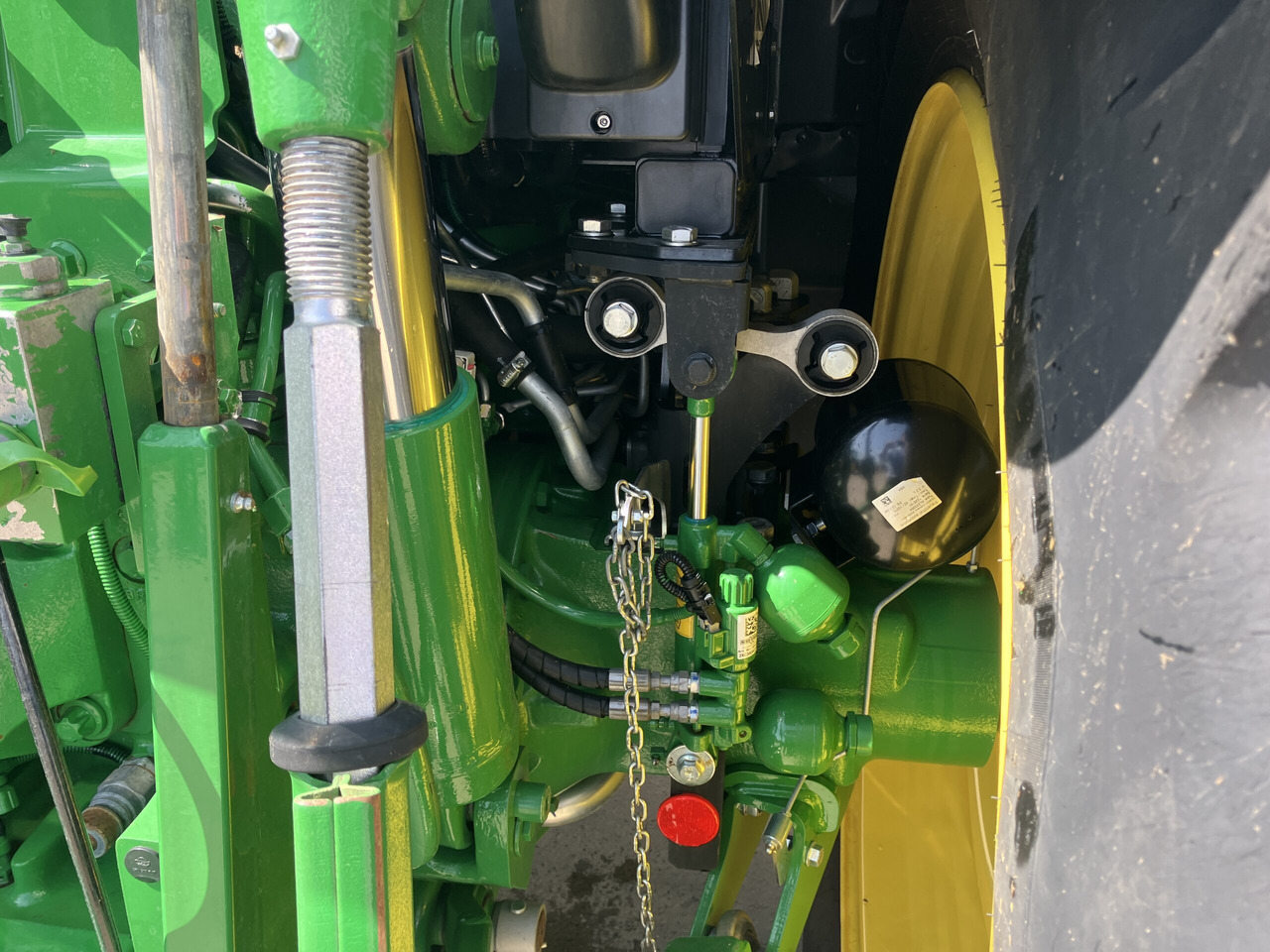 Arrendamiento de  John Deere 6R155 John Deere 6R155: foto 17