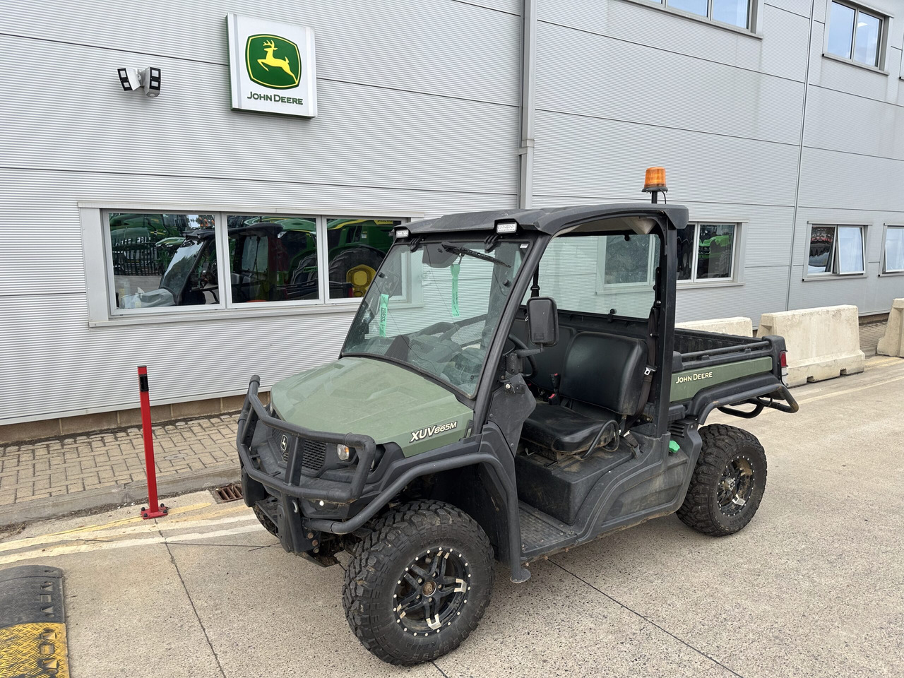John Deere XUV865M - Cuadrimoto: foto 1 John Deere XUV865M - Cuadrimoto: foto 1