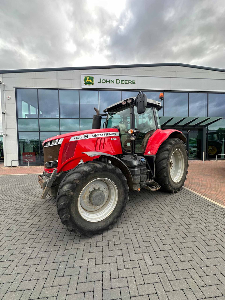 Massey Ferguson 7720S - Tractor: foto 1 Massey Ferguson 7720S - Tractor: foto 1
