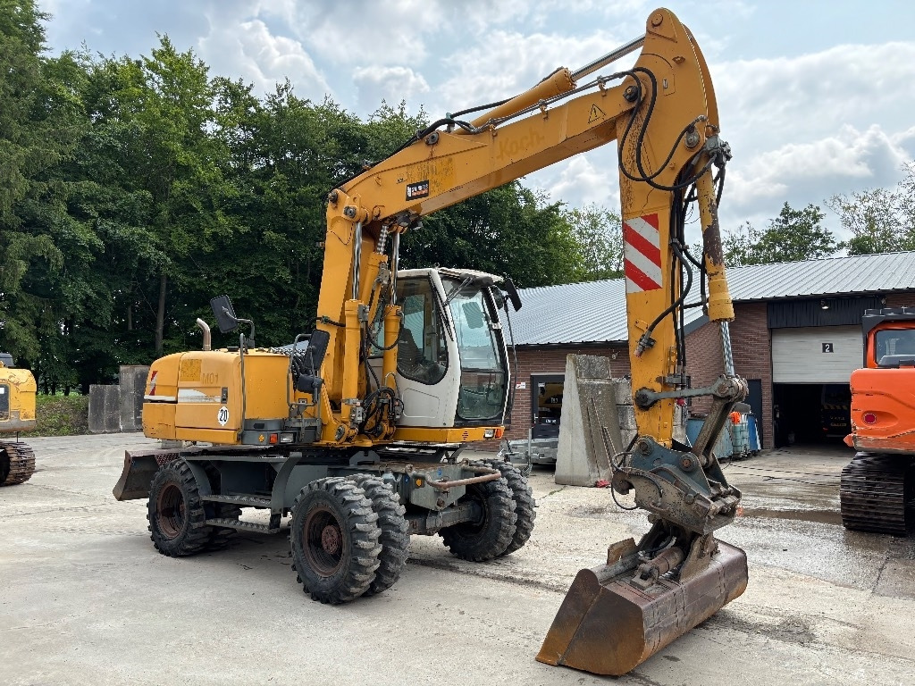 Liebherr A316 - Excavadora de ruedas: foto 5 Liebherr A316 - Excavadora de ruedas: foto 5