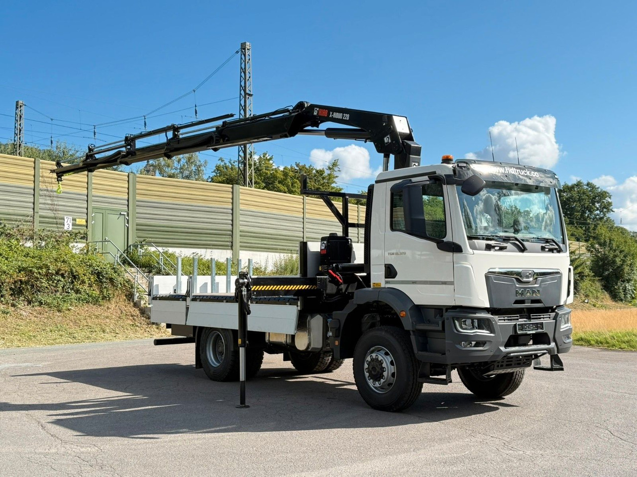 MAN TGM 18.320 4x4 Hiab 228-4 Kran - Camión grúa: foto 5 MAN TGM 18.320 4x4 Hiab 228-4 Kran - Camión grúa: foto 5