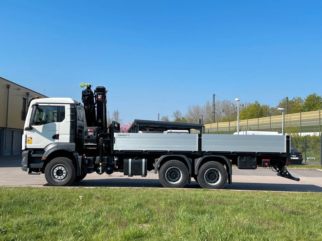 MAN TGS 33.440 6x4 HIAB 228-6 - Camión grúa: foto 4 MAN TGS 33.440 6x4 HIAB 228-6 - Camión grúa: foto 4