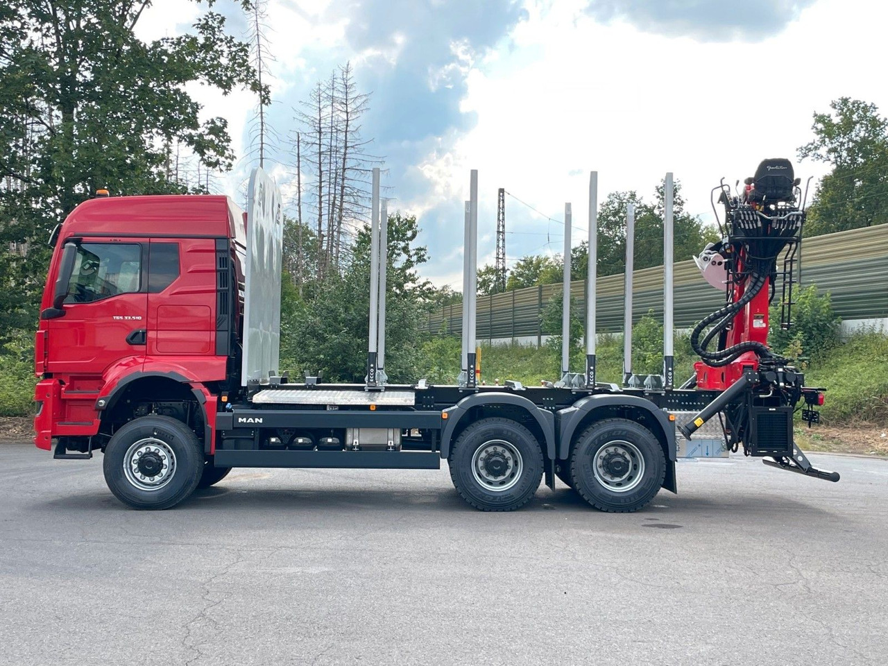 MAN TGS 33.520 6X6 Euro6e Radstand 3900mm EPSILON - Camión forestal, Camión grúa: foto 3 MAN TGS 33.520 6X6 Euro6e Radstand 3900mm EPSILON - Camión forestal, Camión grúa: foto 3