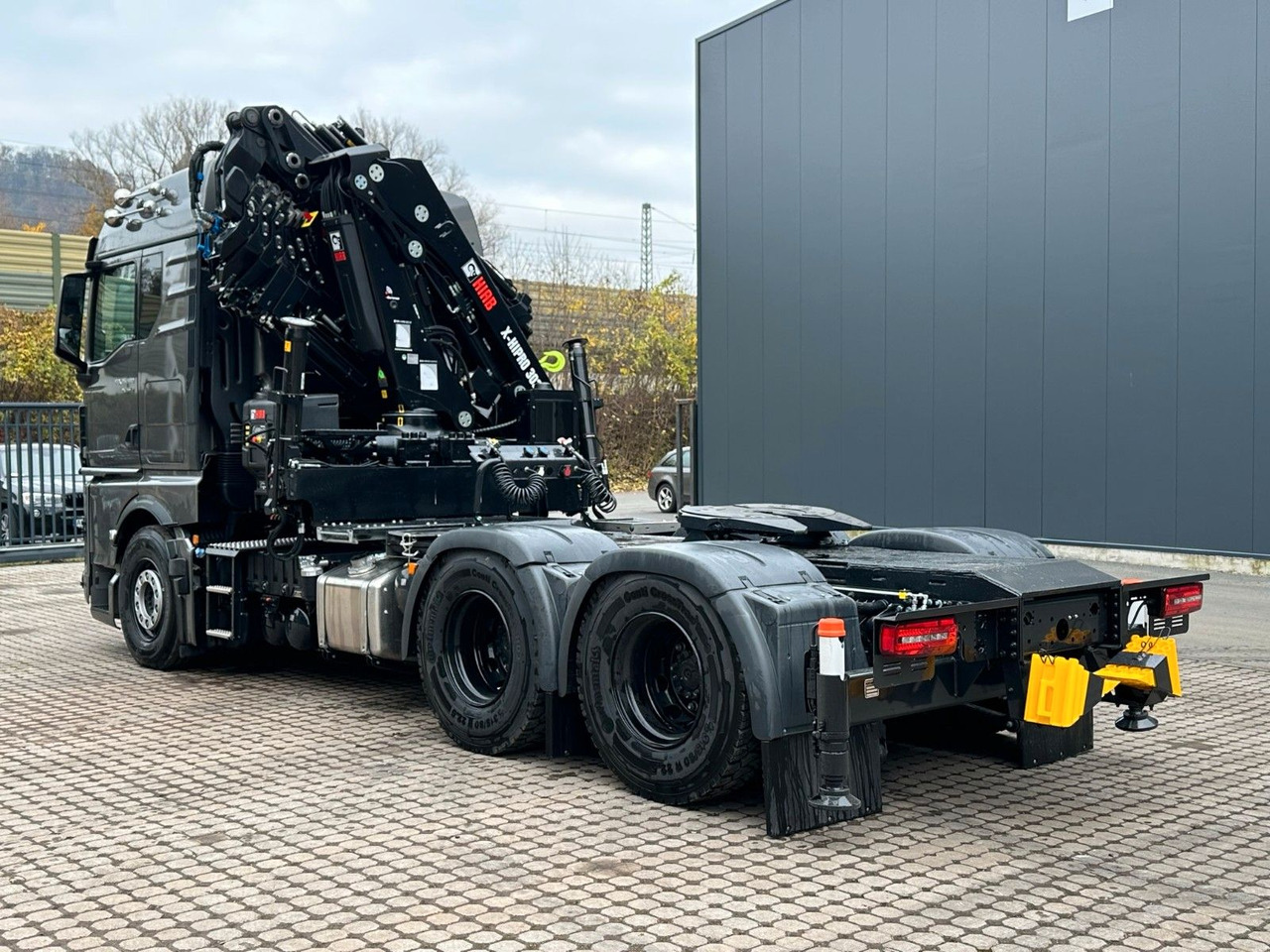 Arrendamiento de  MAN TGX 26.580 6x4 Kran Hiab 302-6 + Jib-4 MAN TGX 26.580 6x4 Kran Hiab 302-6 + Jib-4: foto 6