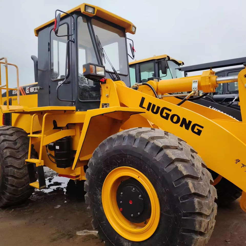 Good Condition 835 836 856 856H 862 856H Liugong 2023 Year Used 5tons Wheel Loader Second Hand Front End Loader - Cargadora de ruedas: foto 1 Good Condition 835 836 856 856H 862 856H Liugong 2023 Year Used 5tons Wheel Loader Second Hand Front End Loader - Cargadora de ruedas: foto 1