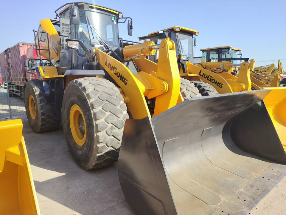 LiuGong LG 870H Hot Selling Good Condition Low Price China Used Loader Used Construction Equipment Second-hand - Cargadora de ruedas: foto 2 LiuGong LG 870H Hot Selling Good Condition Low Price China Used Loader Used Construction Equipment Second-hand - Cargadora de ruedas: foto 2