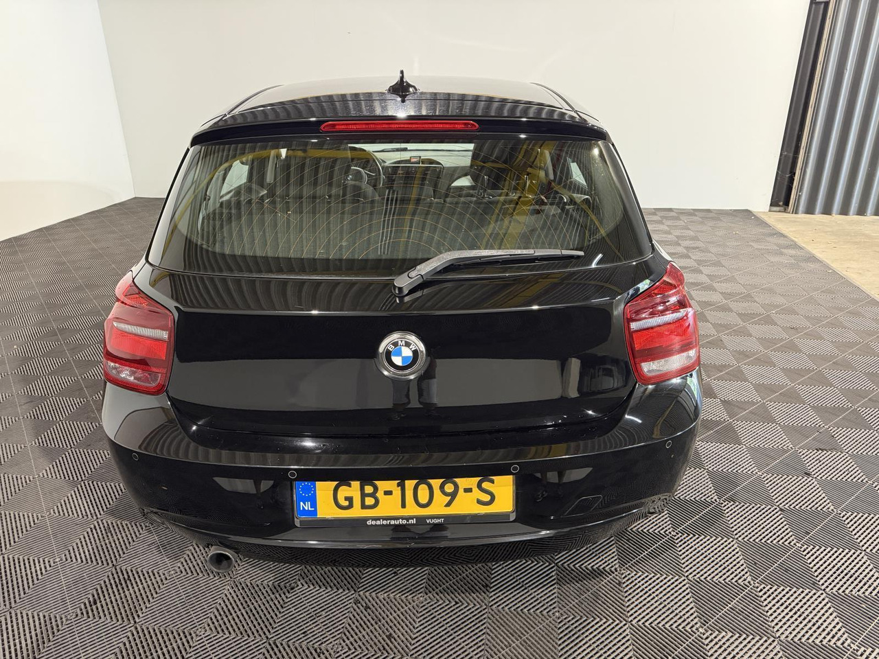 BMW | 1-serie | 116i Business | 2013 | 161.924 km | GB109S | Geen oordeel - Hatchback: foto 2 BMW | 1-serie | 116i Business | 2013 | 161.924 km | GB109S | Geen oordeel - Hatchback: foto 2