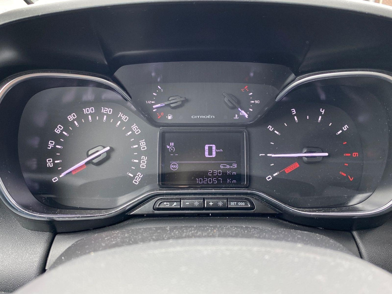 SUV/ Todoterreno Citroen C3 Aircross 1.2 PureTech S&S Origins | 2020 | 102.057 km | H884TR | NAP: Logisch: foto 6 SUV/ Todoterreno Citroen C3 Aircross 1.2 PureTech S&S Origins | 2020 | 102.057 km | H884TR | NAP: Logisch: foto 6