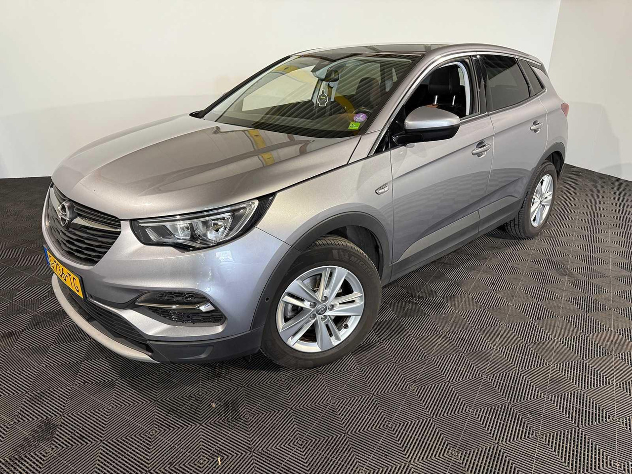 Coche Opel Grandland X 1.2 Turbo Business Executive 2019 200.645 km G-736-TG: foto 1