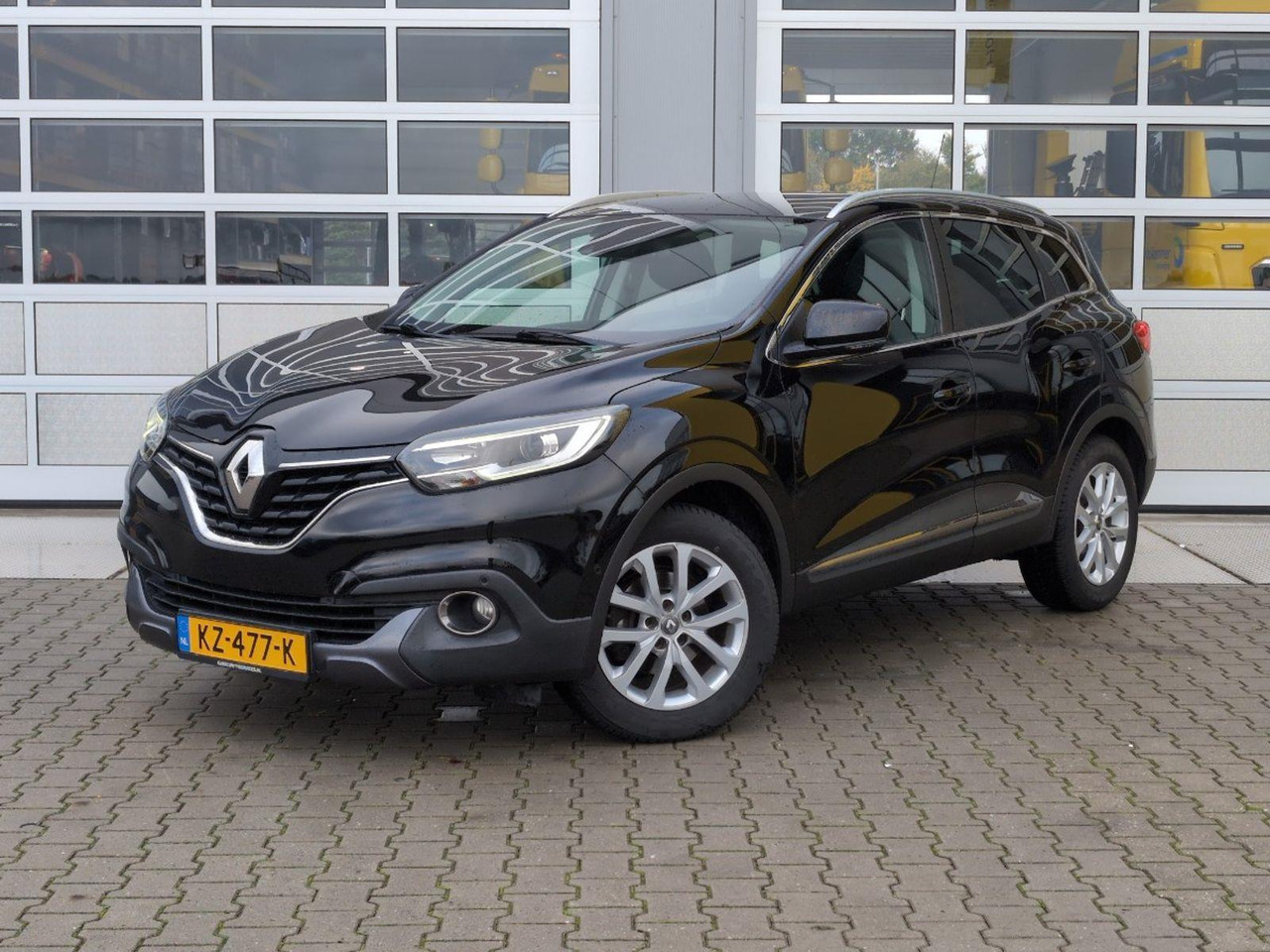 Renault Kadjar 1.2 TCe Intens | 2017 | 152.060 km | Automaat | KZ477K | NAP: Logisch - SUV/ Todoterreno: foto 1 Renault Kadjar 1.2 TCe Intens | 2017 | 152.060 km | Automaat | KZ477K | NAP: Logisch - SUV/ Todoterreno: foto 1