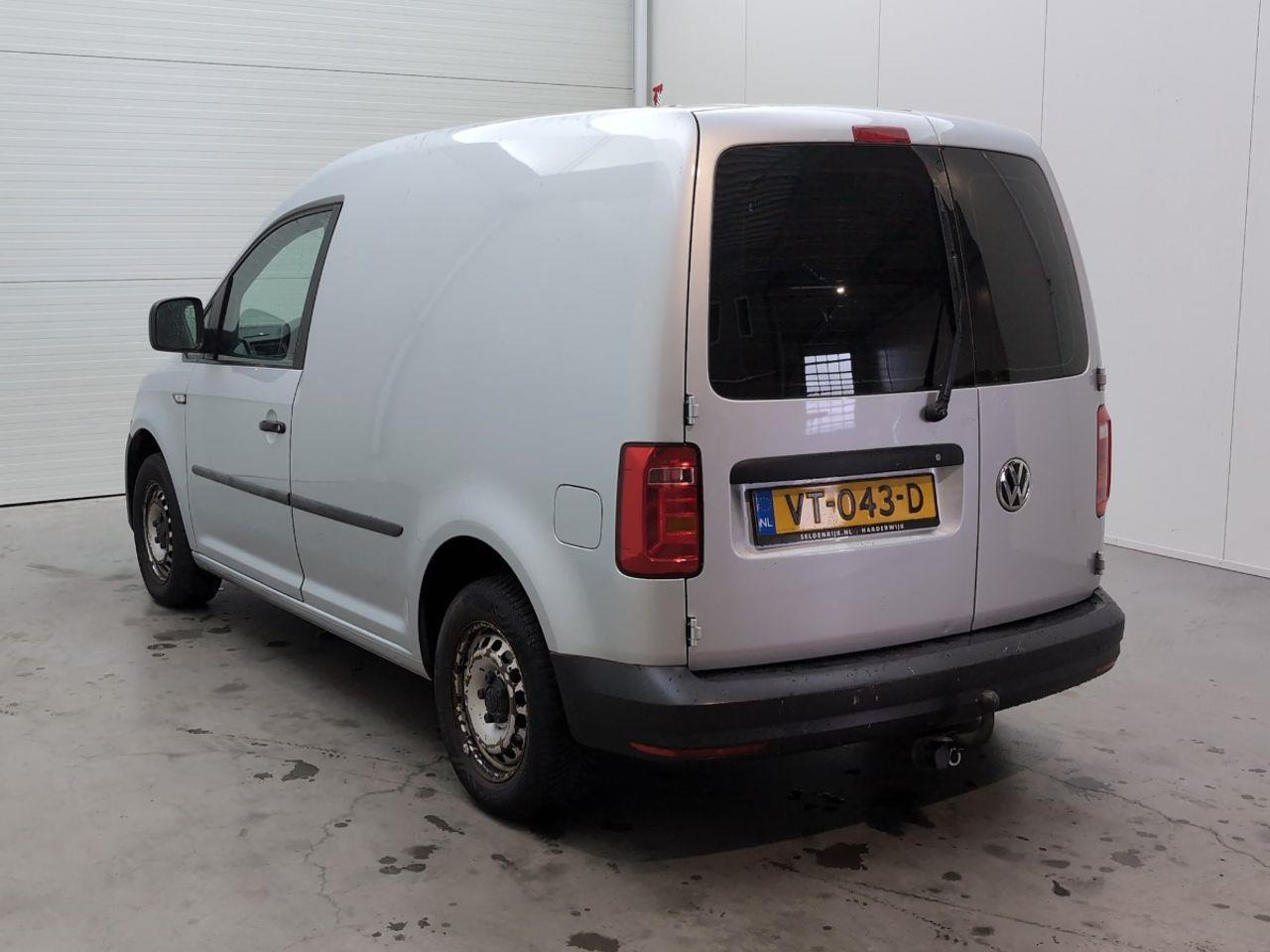 Volkswagen Caddy 2.0 TDI L1H1 BMT Trendline | 2016 | 207.621 km | VT043D | NAP: Logisch - Furgoneta pequeña: foto 3 Volkswagen Caddy 2.0 TDI L1H1 BMT Trendline | 2016 | 207.621 km | VT043D | NAP: Logisch - Furgoneta pequeña: foto 3