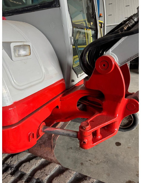 Takeuchi TB260 - Miniexcavadora: foto 4 Takeuchi TB260 - Miniexcavadora: foto 4