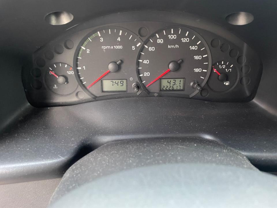 Ford Transit/mit Rollstuhl-Hebebühne - Furgoneta de pasajeros: foto 3 Ford Transit/mit Rollstuhl-Hebebühne - Furgoneta de pasajeros: foto 3