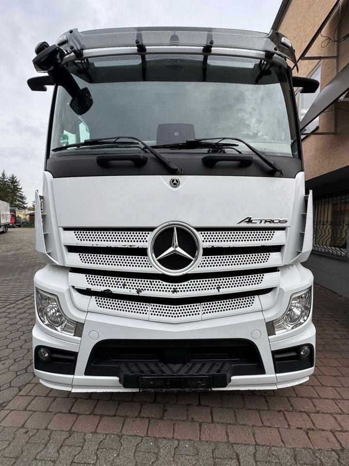 Mercedes-Benz Actros 2548L-/Lenk-Lift/Retarder/Mirror-Cam - Camión transporte de bebidas: foto 2 Mercedes-Benz Actros 2548L-/Lenk-Lift/Retarder/Mirror-Cam - Camión transporte de bebidas: foto 2