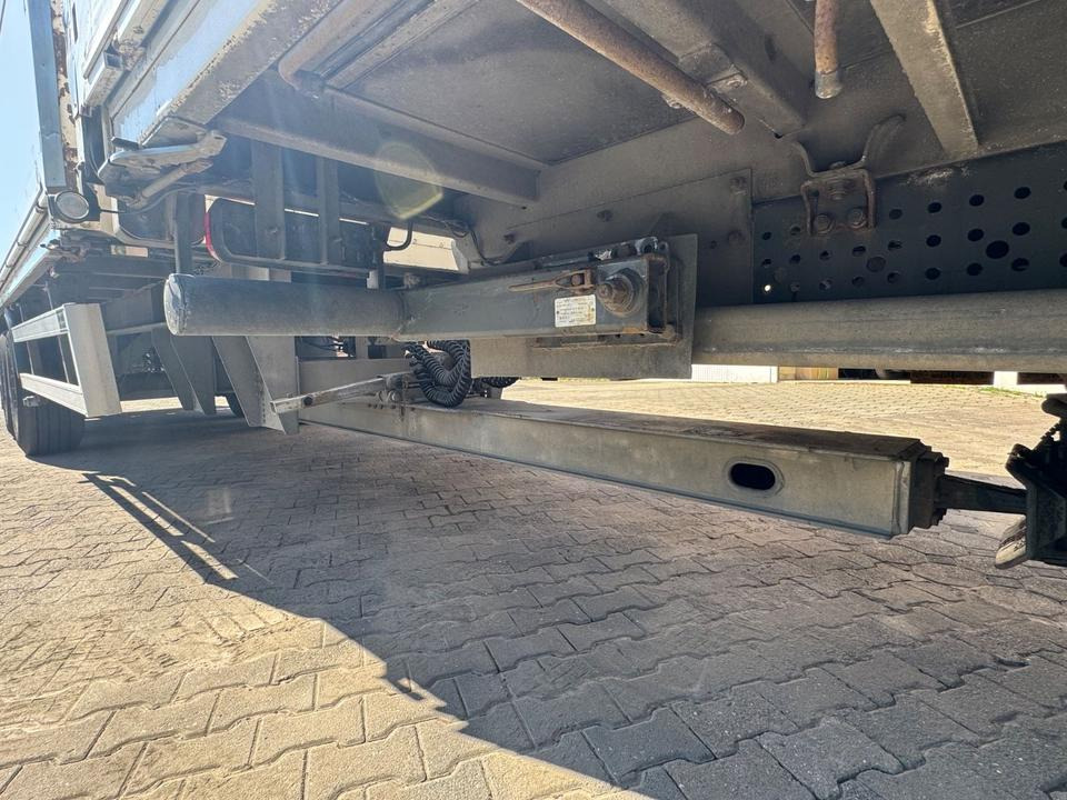 Arrendamiento de  Mercedes-Benz Actros2545/Lift-Lenk/Mitnahmestp/Retarder Mercedes-Benz Actros2545/Lift-Lenk/Mitnahmestp/Retarder: foto 13