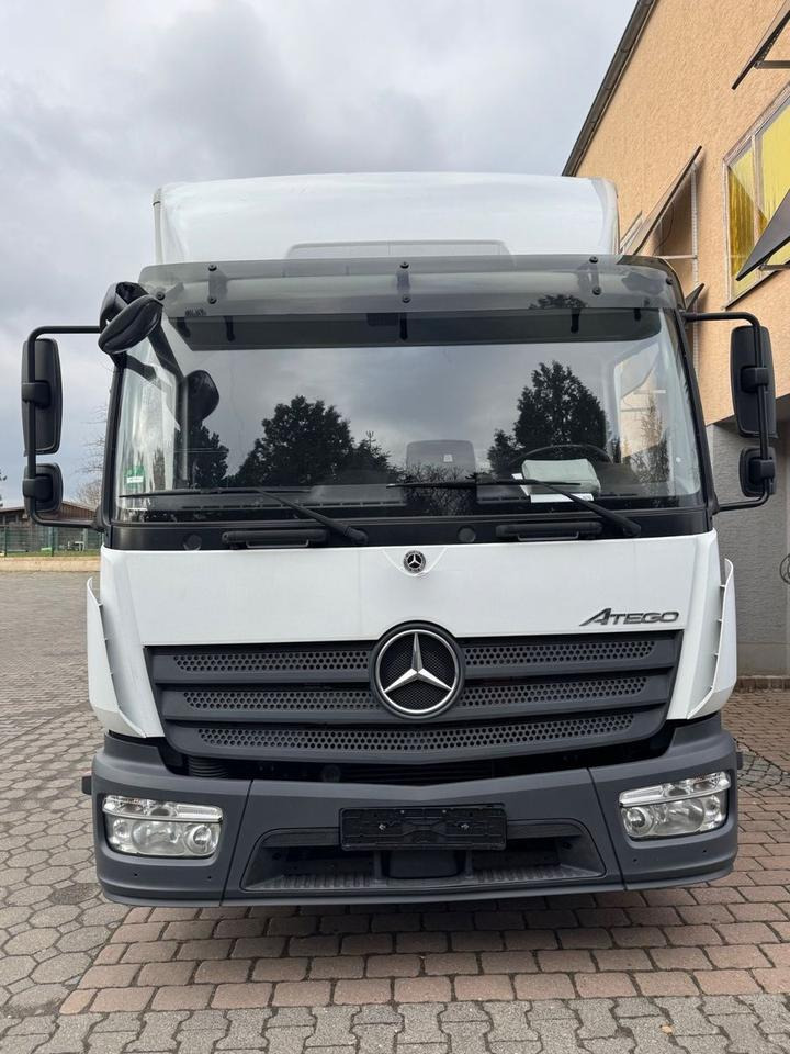 Mercedes-Benz Atego 816/Möbelkoffer/Brake-Assist/Lane-Assi - Camión caja cerrada: foto 3 Mercedes-Benz Atego 816/Möbelkoffer/Brake-Assist/Lane-Assi - Camión caja cerrada: foto 3