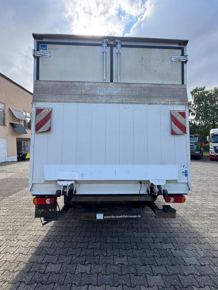 Renault MIDLUM 180/Thermo-King V-500/LBW - Camión frigorífico: foto 4 Renault MIDLUM 180/Thermo-King V-500/LBW - Camión frigorífico: foto 4