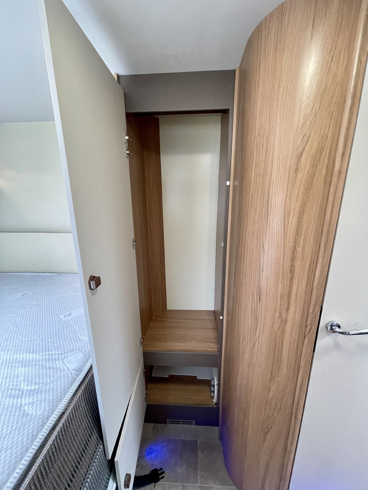 Autocaravana perfilada AHORN CAMP Alaska TD plus: foto 13