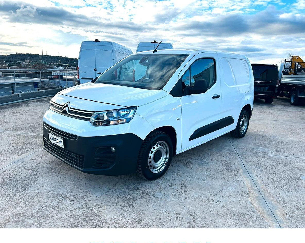 Citroen Berligno 1.6 HDi 100 cv 3 posti - Furgoneta pequeña: foto 1 Citroen Berligno 1.6 HDi 100 cv 3 posti - Furgoneta pequeña: foto 1
